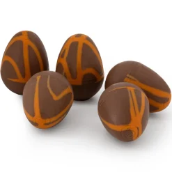 Chocolate Eggs – Tipsy Simnel Cake<Hotel Chocolat