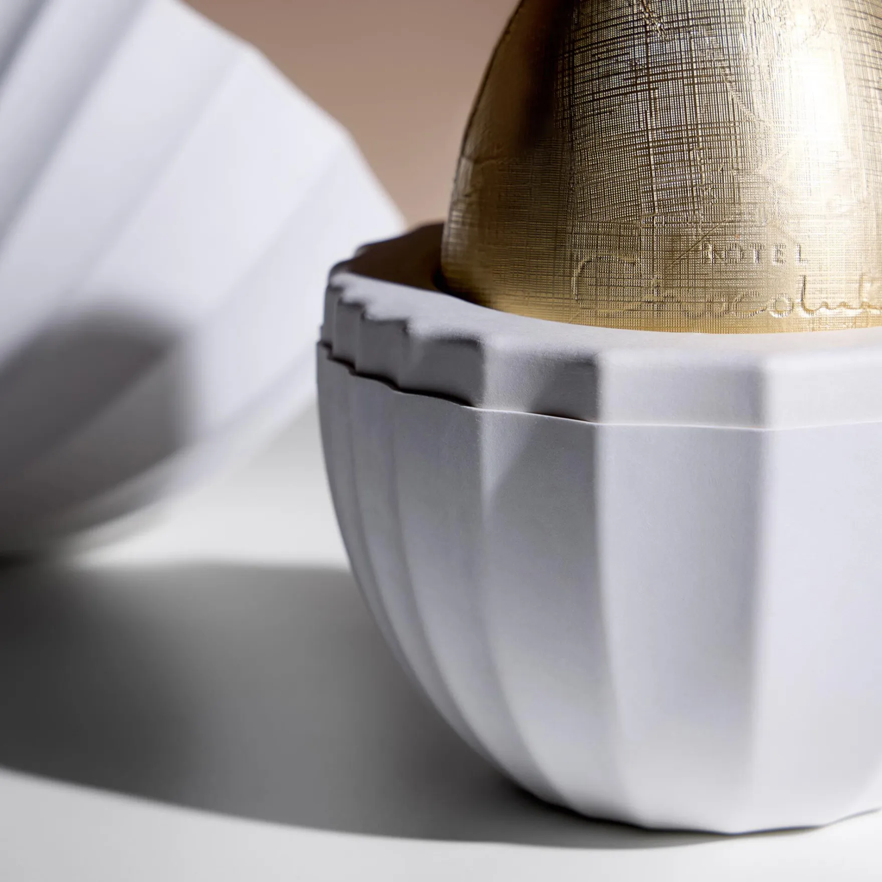 Exquisitely Nutty Extra-Thick Easter Egg<Hotel Chocolat Clearance